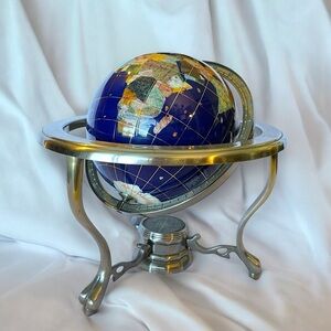 Sophisticated Blue and Silver Decorative Globe Accents